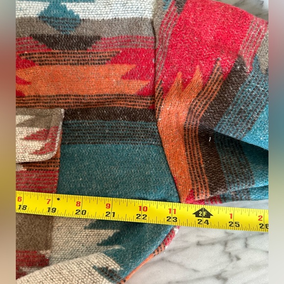 Southwest / Aztec Style Oversized Flannel Jacket NWOT - Picture 8 of 15